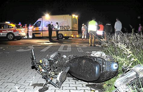 Mei Enheim Unfall Bei K Rzell Zwei Jugendliche Rollerfahrer Schwer