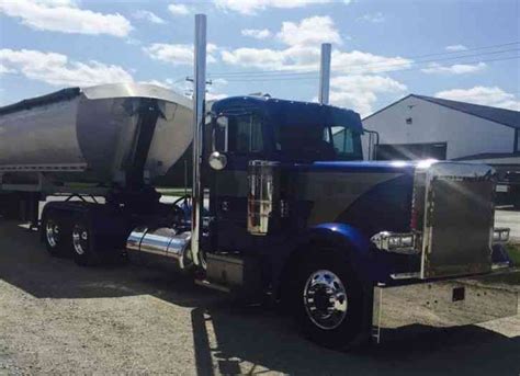 Peterbilt 379exh (1996) : Daycab Semi Trucks