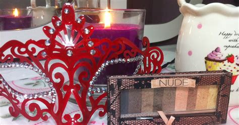 Gamze Çelikdemir Physicians Formula Nude Far Paleti