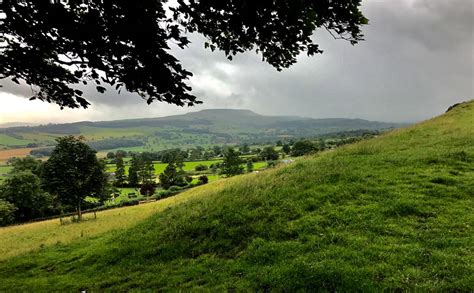 Leyburn Shawl in the Rain - Yorkshire Ramblings