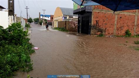 Chuva Forte Em Sim Es Pi Deixa Ruas Alagadas Sim Es Online