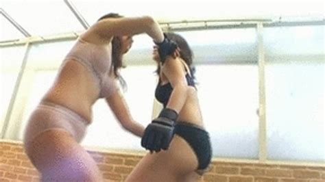 Boxing Gloves Bikini Girls Non Stop Belly Boxing Part Low Quality Female Fighting Japan