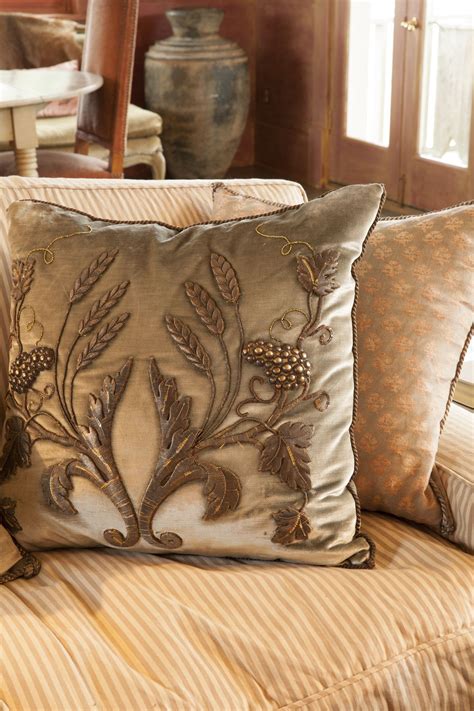 The Most Incredible Throw Pillows Youve Ever Seen Luxury Pillows Decorative Throw Pillows