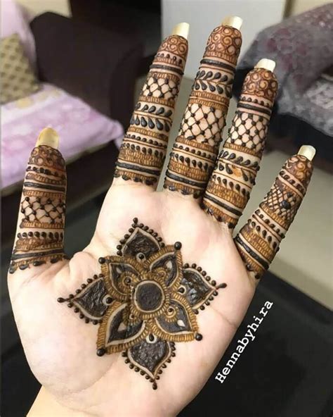 Rajasthani Mehndi Design That Will Make You Gangaur Festival