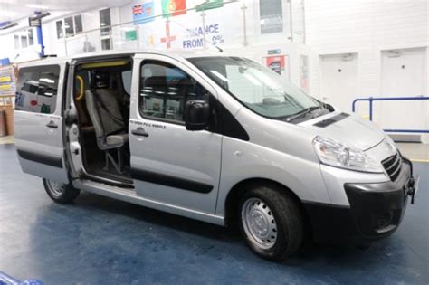 2015 Peugeot Expert Independence Se 2 0hdi 100ps 6 Seat Disabled Access Minibus C W Wheelchair