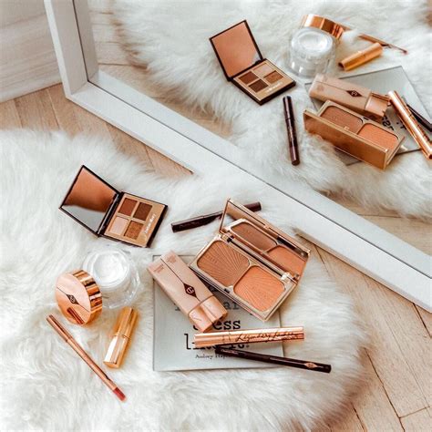 Charlotte Tilbury Mbe On Instagram Darlings Share Your Glamourous