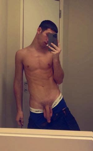 Big Work Cock Showing For You All Kink Twink Reaction Videochat