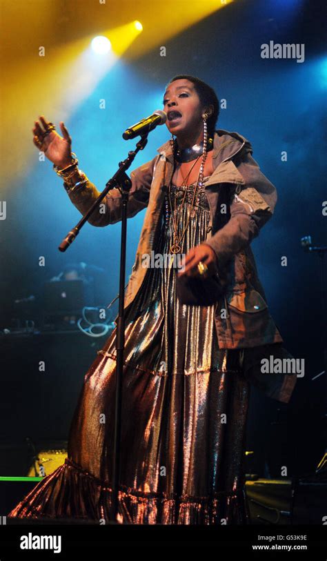 Lauryn Hill Concert - London Stock Photo - Alamy