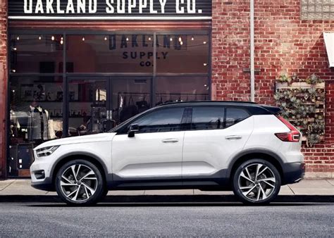 2020 Volvo XC40 Release Date, Redesign, Price & More - ADORECAR.COM