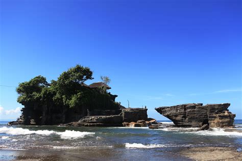 Tanah Lot Temple - Bali - Indonesia