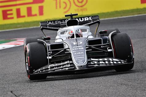 Veja fotos do treino classificatório de Fórmula 1 para o GP do Japão