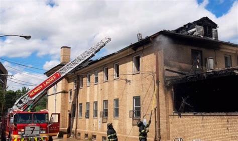 Firefighter Hurt 10 Evacuated After Multi Alarm Blaze At Nj Church