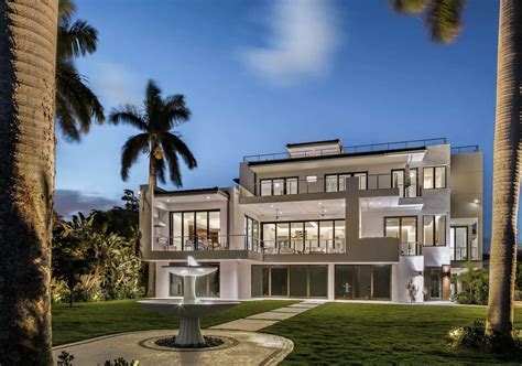 10 Popular Architectural Styles in Florida - Vertical Design + Build