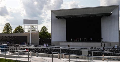 Amphitheater at White River State Park - Indianapolis - Concert Tickets, Tour Dates, Events, Pre ...