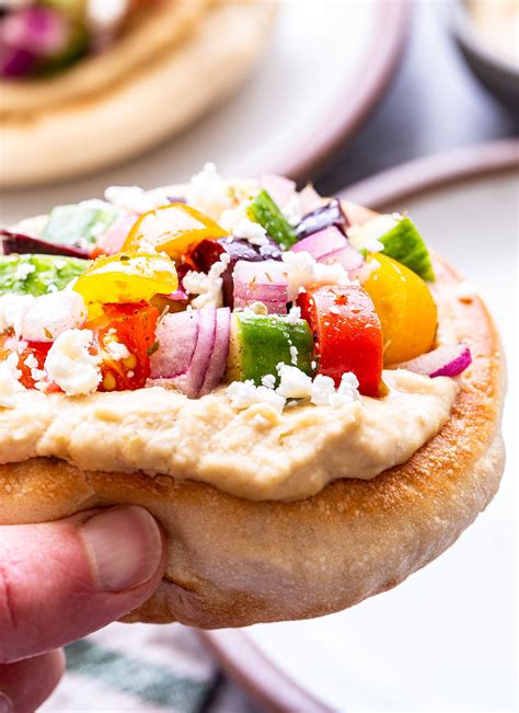 Greek Pita Pizzas Recipe Runner