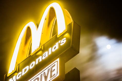 L Incroyable Histoire De La Cr Ation De Mcdonald S Breakforbuzz