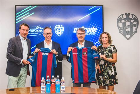 Agua Mineral San Benedetto Se Convierte En Patrocinador Del Levante Ud