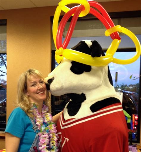 Chick Fil A Cow Loves Balloon Hat Balloon Artist Of Pinal County