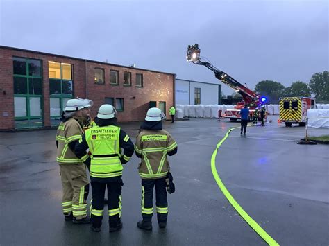 Feuer In B Rogeb Ude Freiwillige Feuerwehr Vechta