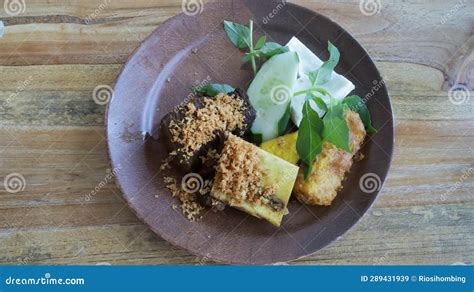 Enjoy Fried Oxtail Beef With Cucumber Basil Fried Tofu And Tempeh