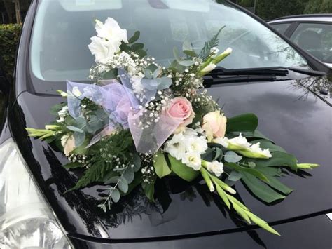 Auto Bloemstuk Trouwservice Wendy