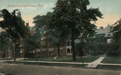 Harper Hospital Detroit, MI Postcard