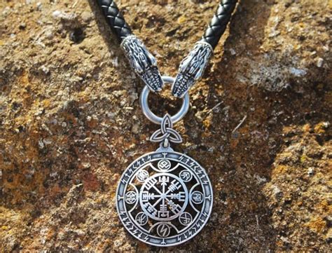 Fenrisshop Vegvisir Runic Amulet On Dragon Leather Chain