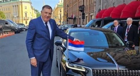 Oslobođenje Dodik opet podriva BiH Evo šta mu je sada palo na pamet