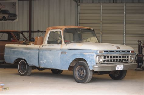 Lowering A Twin I Beam 1965 Ford F 100 Part 1