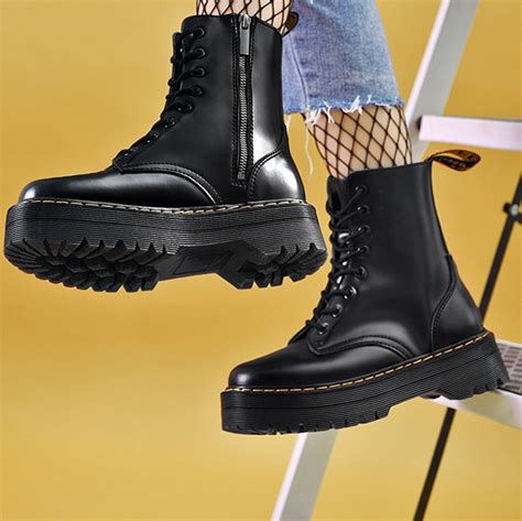 Black Round Toe Platform Combat Boots Side With Zipper