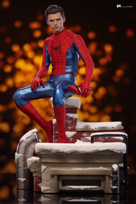 Hot Toys Spider Man No Way Home Th Scale Spider Man Final Suit Page Collector