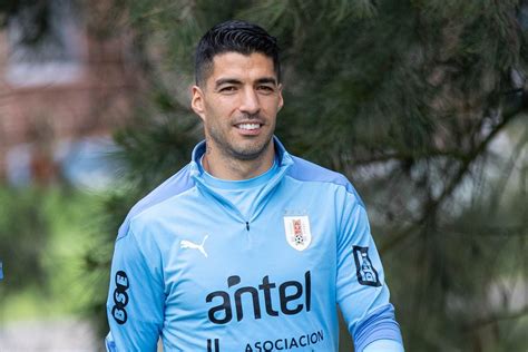 Una Millonada El Increíble Contrato Que Le Ofreció River A Luis Suárez