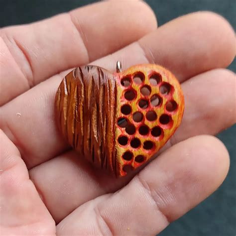 Pin On Rýchlo Uložené In 2024 Hand Carved Jewelry Wooden Jewelry Wood Carving Art