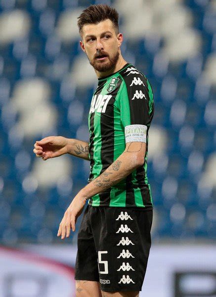 Ufficiale Sassuolo Rinnovo Fino Al 2022 Anche Per Acerbi