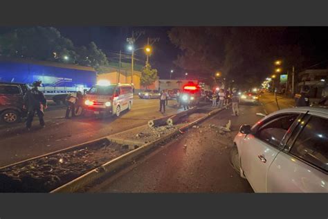 Siete Heridos En Accidente Múltiple En La Calzada San Juan