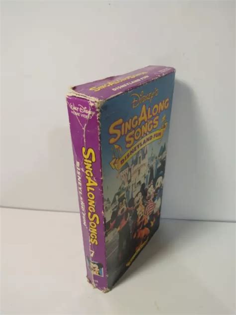 Disneys Sing Along Songs Disneyland Fun Its A Small World Vhs