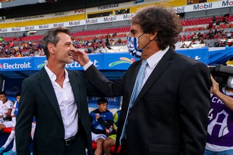 Guillermo Almada Felicitó A Diego Cocca Por Ser Entrenador De El Tri Y