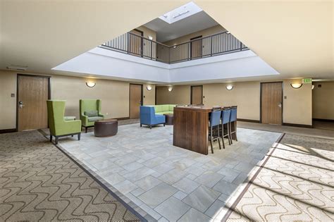 The Atrium Hotel | The Best San Bruno Hotel Near SFO