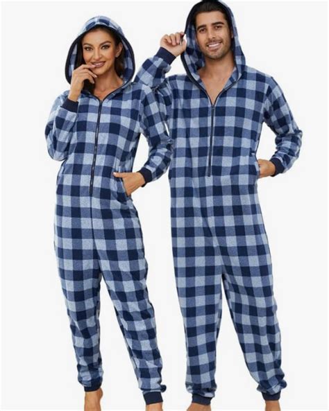 10 Matching Onesies For Couples That Are Actually Cute (2023) – topsfordays