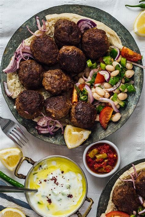 Homemade Turkish Meatballs Kofte Recipe Give Recipe