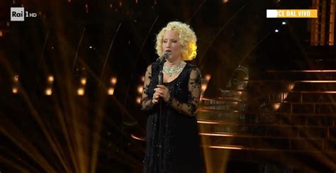 Carmen Di Pietro è Katia Ricciarelli a Tale e Quale Show 2024 Video Rai