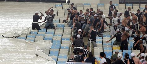 Justiça Do Rio Mantém Prisão De 14 Torcedores Do Corinthians Por Briga