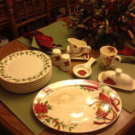 Christmas Dish Set - A Perfect Addition to Your Holiday Table