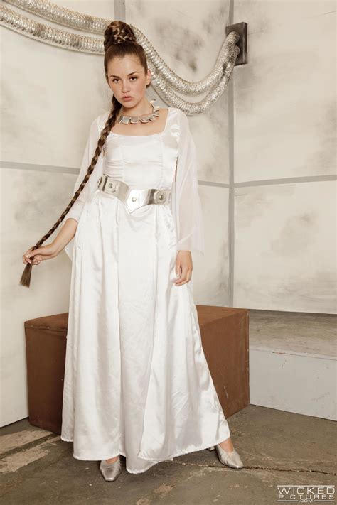 Allie Haze Star Wars XXX A Porn Parody 1 BabeSource