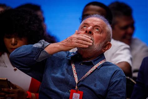 Lula pede aproximação evangélicos autocrítica ao PT e prevê