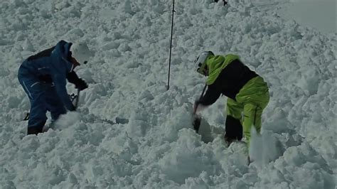 Wie Gr Bt Man Versch Ttete Aus Einer Lawine Aus Ski Kanada