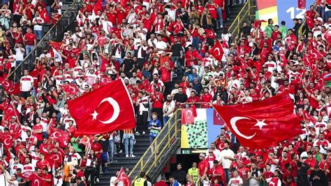 EURO 2024 Çekya Türkiye Maçı TRT 1 Tabii Canlı Yayın İzle TRT 1 Canlı