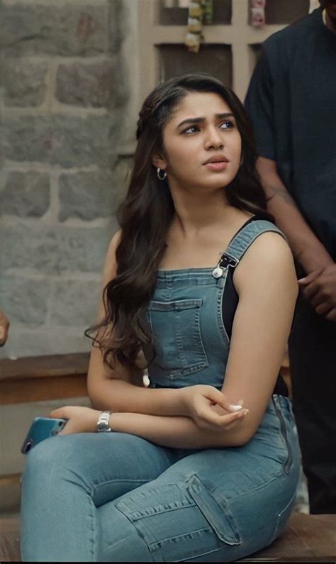 Krithi Shetty Latest Stills Beautiful Girl Makeup Beautiful Girl Indian Beautiful Blonde Girl