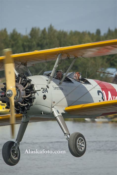 Stearman Biplane Model 75 - Aircraft Portraits Photography - Alaskafoto