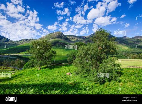 Green Hills Of England Hi Res Stock Photography And Images Alamy